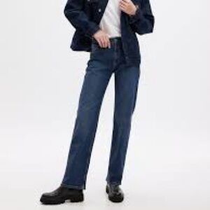 NWT Gap 90’s Loose Mid Rise, 4p, 27